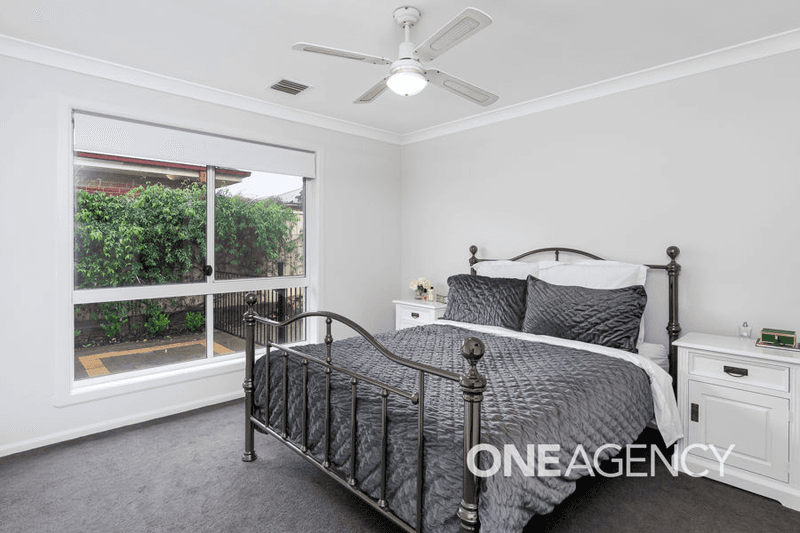 6 BOURKELANDS DRIVE, BOURKELANDS, NSW 2650