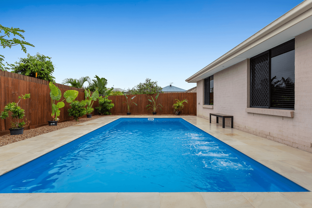 60 Halfway Dr, Ormeau, QLD 4208