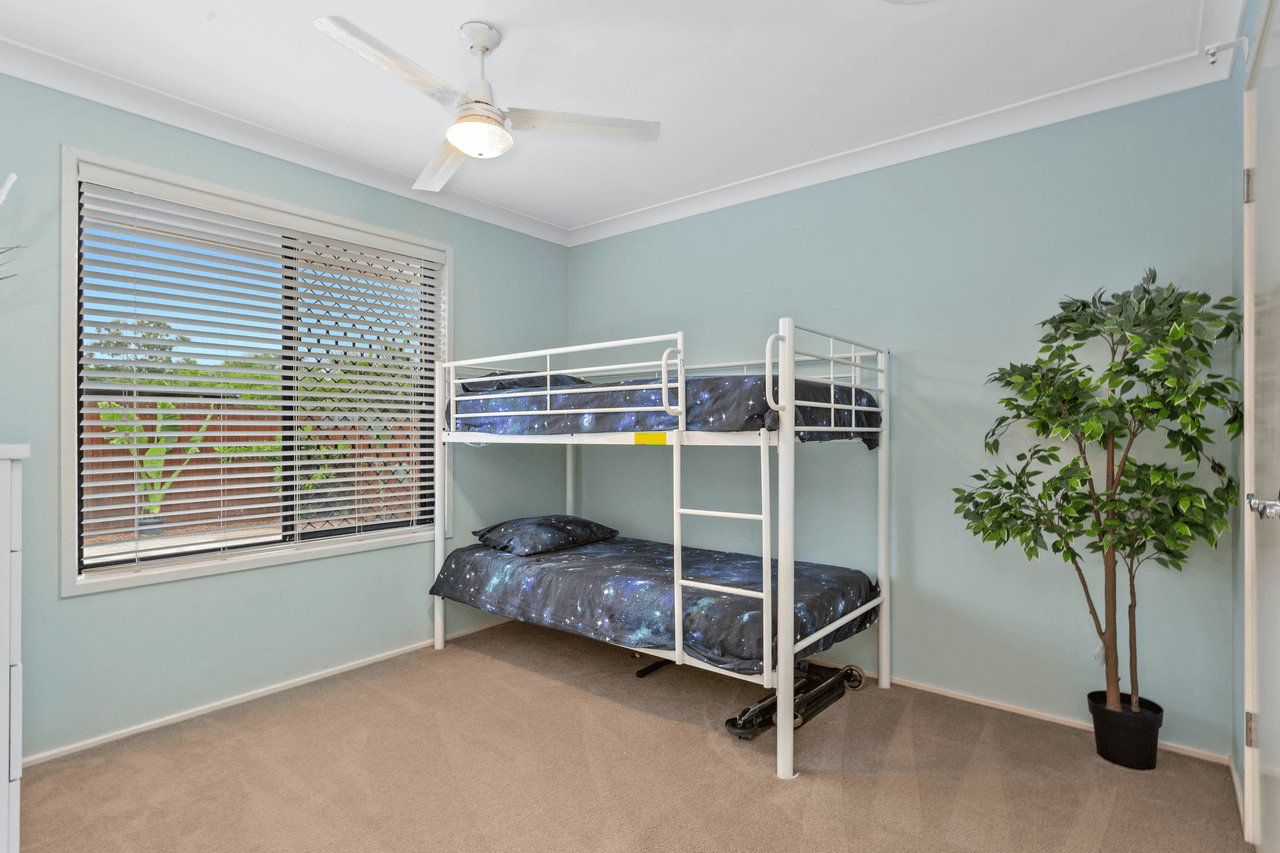 60 Halfway Dr, Ormeau, QLD 4208