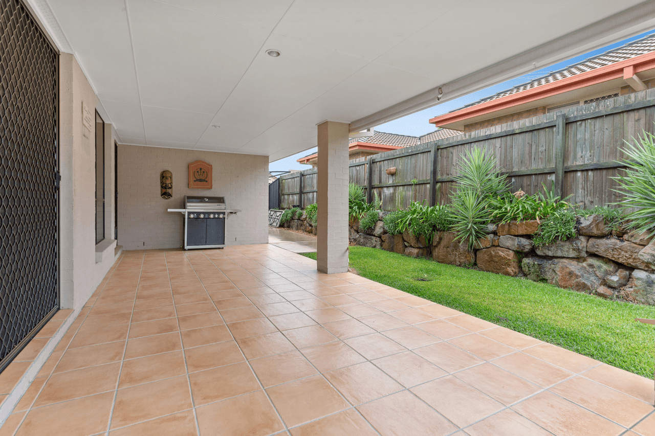 60 Halfway Dr, Ormeau, QLD 4208