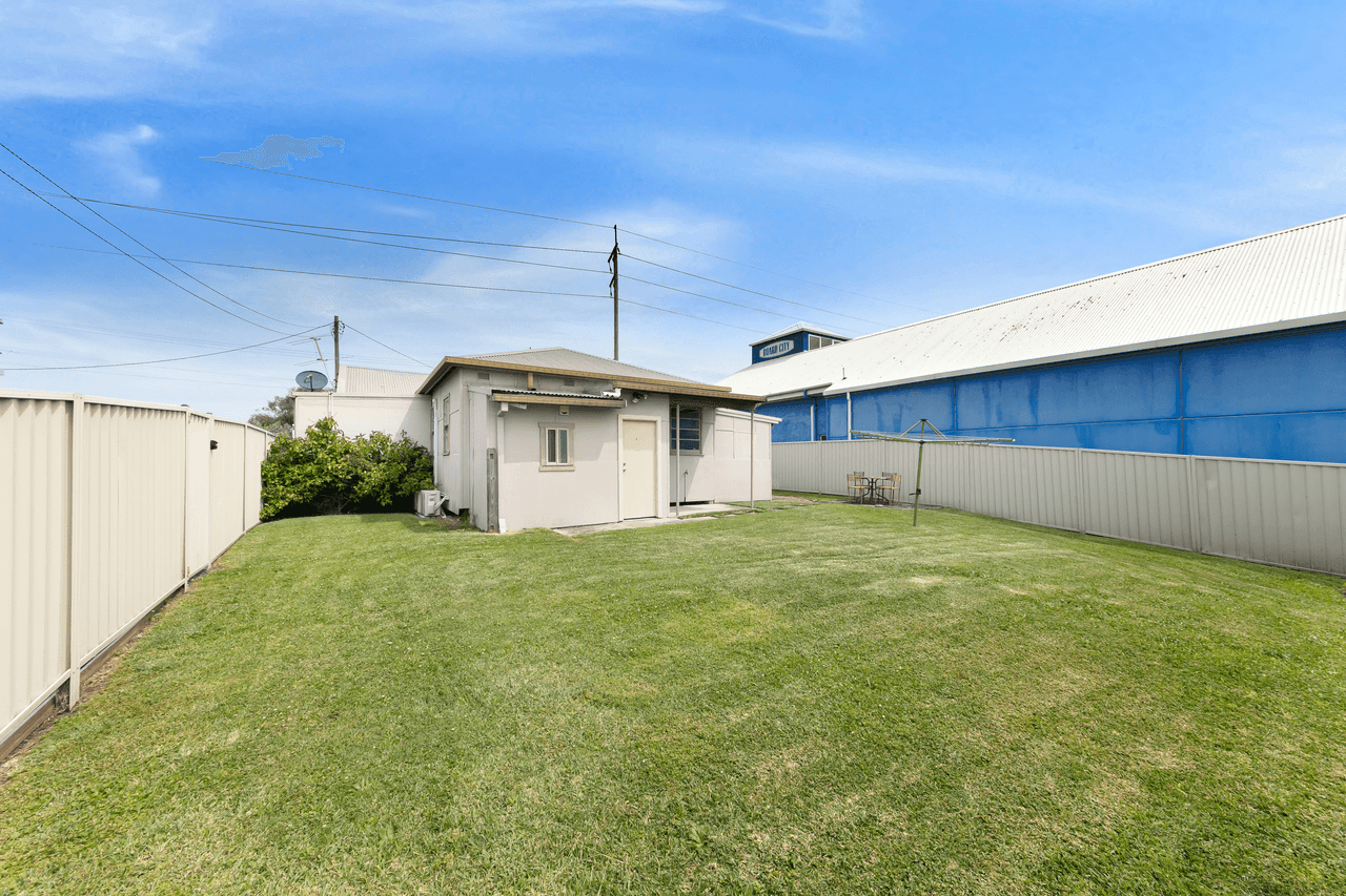 156 Main Road, TOUKLEY, NSW 2263