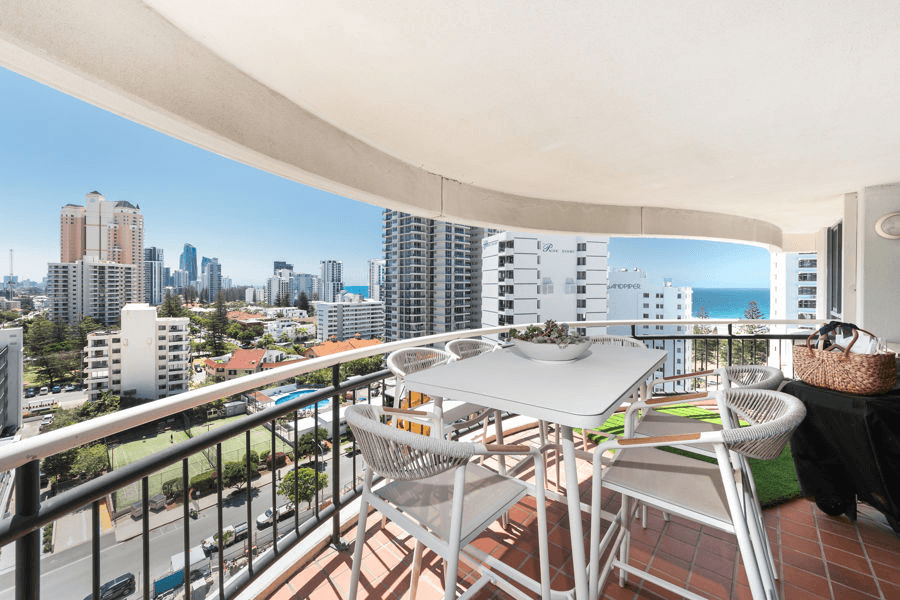 56/15 Victoria Avenue, BROADBEACH, QLD 4218