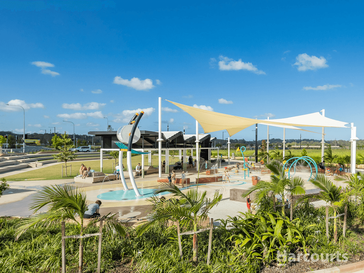 2 Macquarie Drive, Petrie, QLD 4502