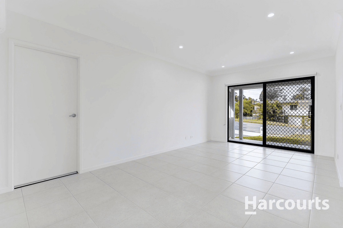 2 Macquarie Drive, Petrie, QLD 4502