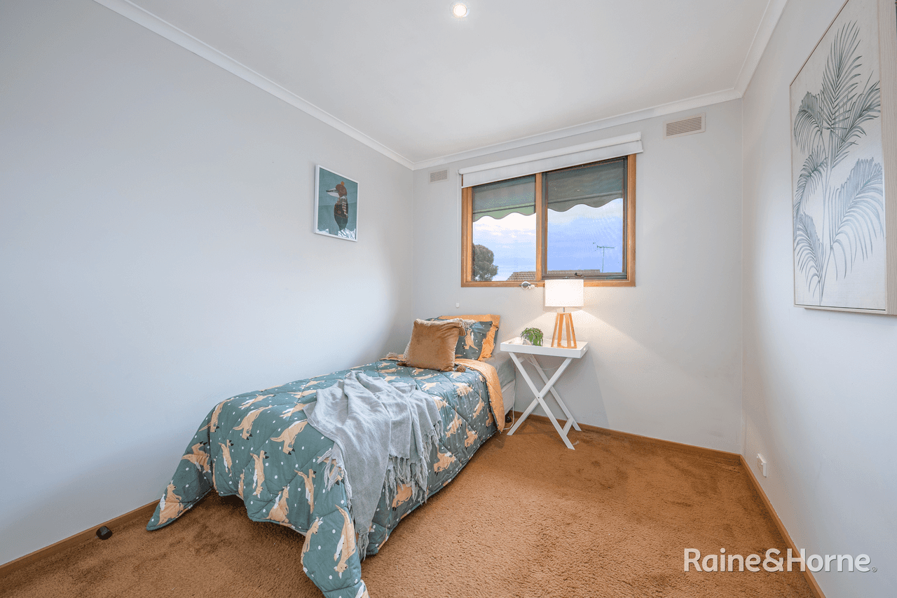 37 Burke Road, SUNBURY, VIC 3429