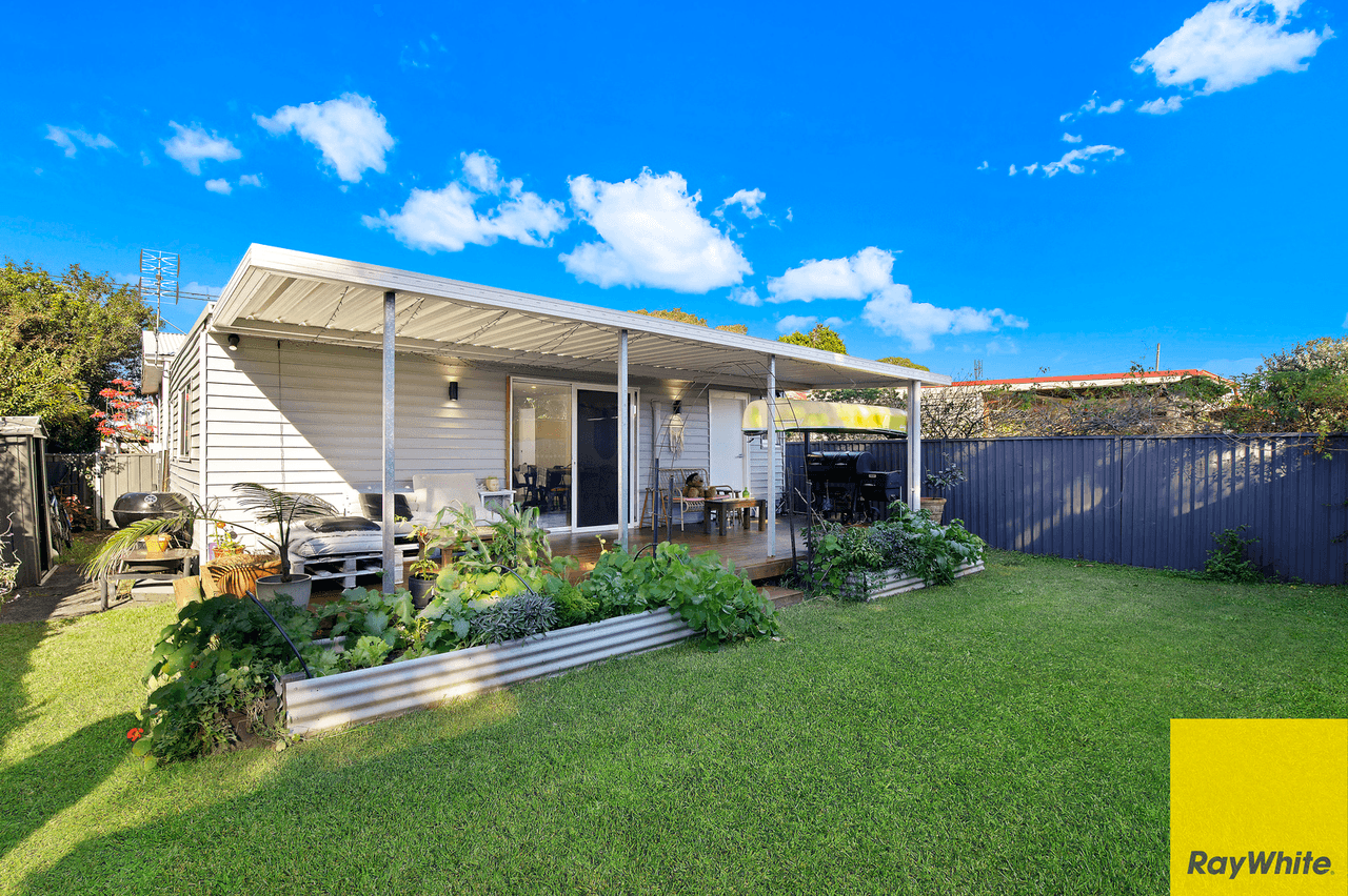 29 Dunalban Avenue, WOY WOY, NSW 2256