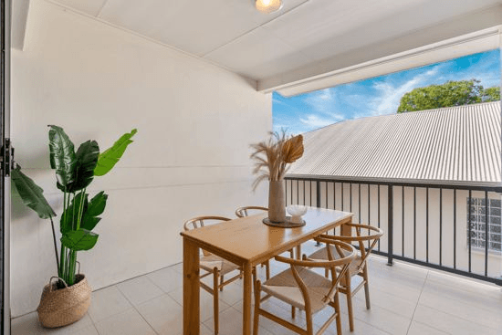 8 /63 Sisley Street, ST LUCIA, QLD 4067