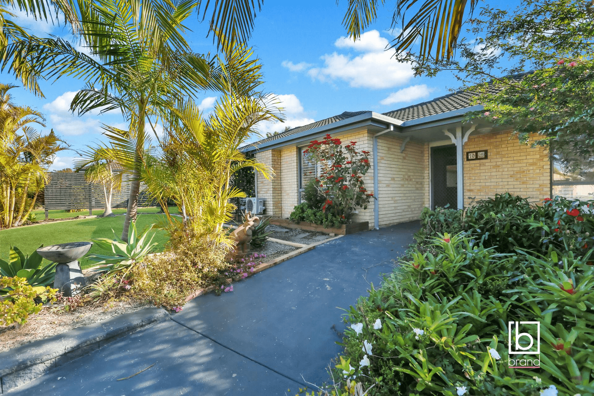 16 Dehavilland Circuit, HAMLYN TERRACE, NSW 2259