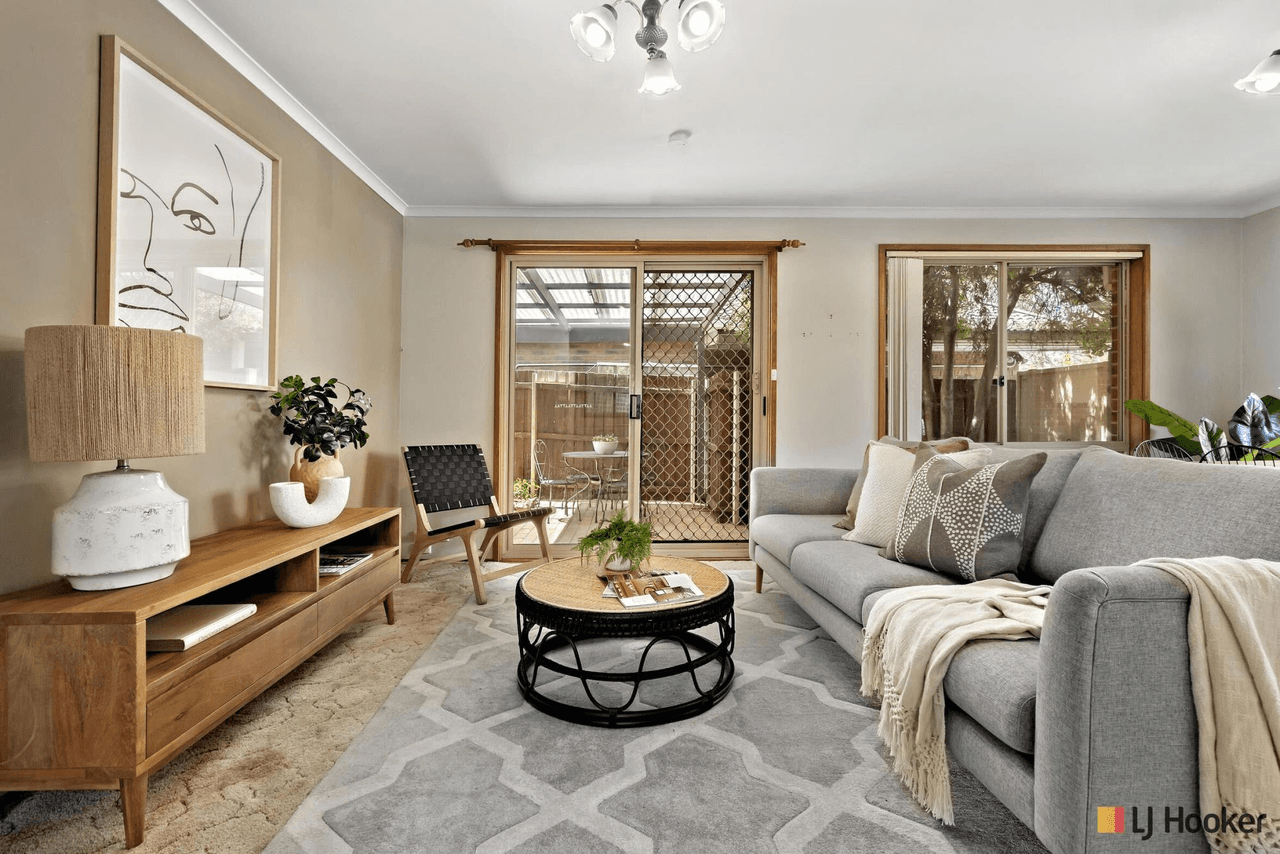 2/2 Aroona Court, NGUNNAWAL, ACT 2913