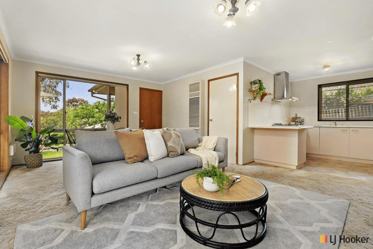 2/2 Aroona Court, NGUNNAWAL, ACT 2913