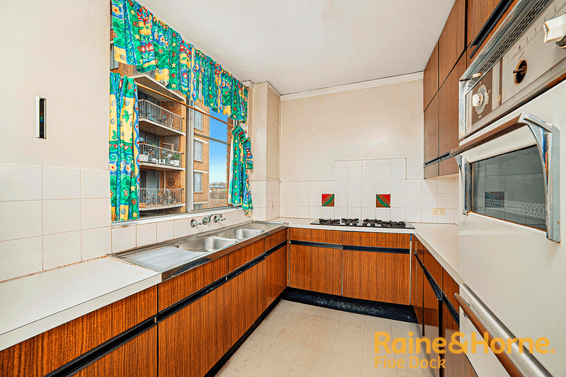 12/3A Bortfield Drive, CHISWICK, NSW 2046