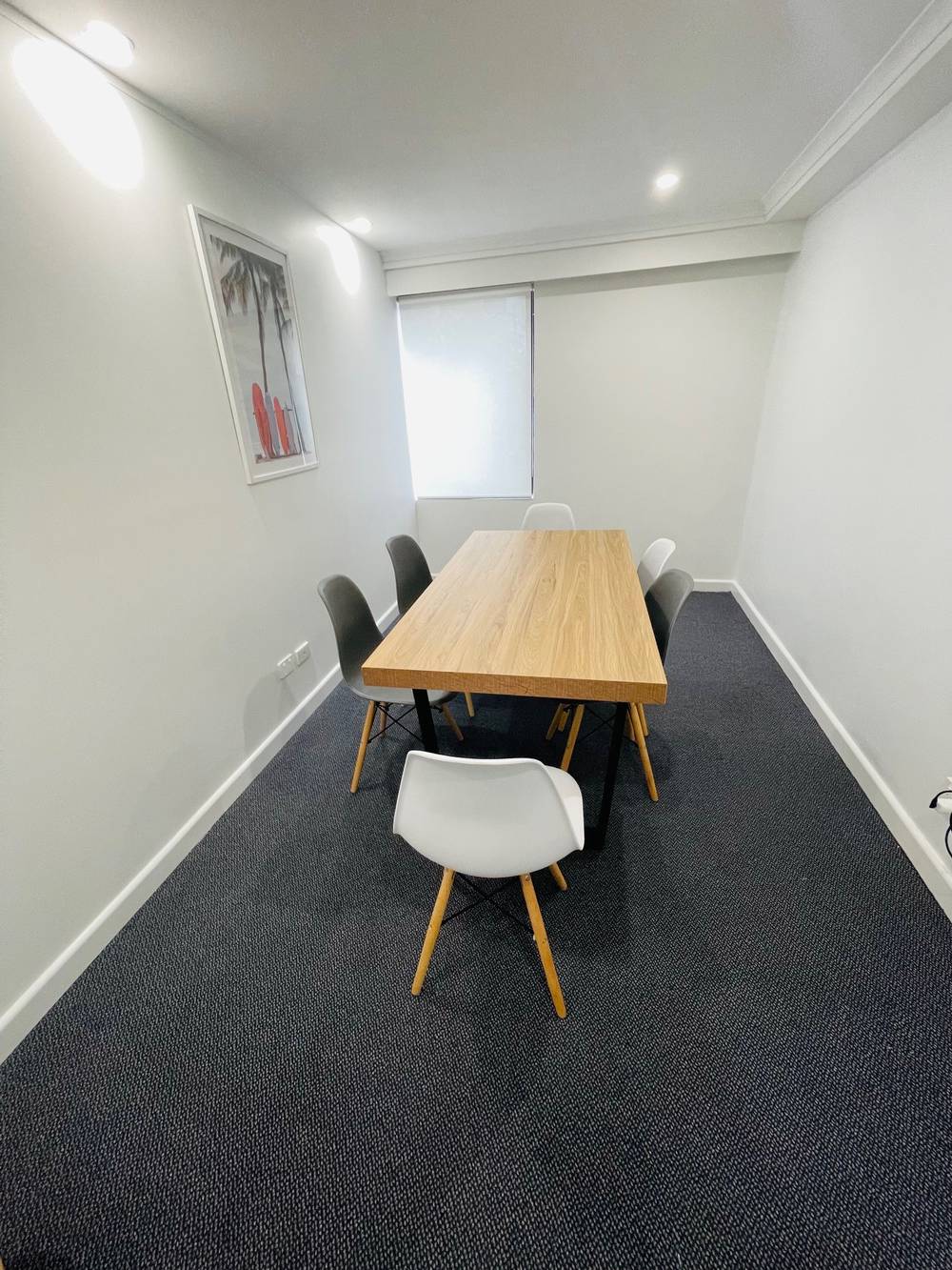 2/18 Hanlan Street, SURFERS PARADISE, QLD 4217