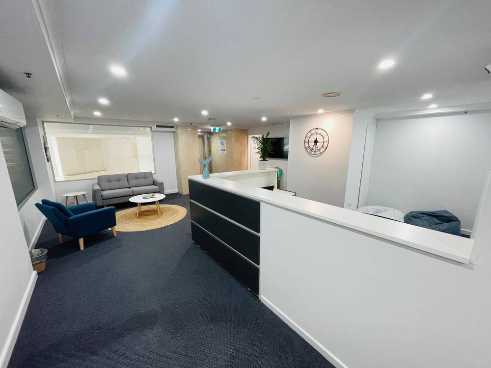 2/18 Hanlan Street, SURFERS PARADISE, QLD 4217