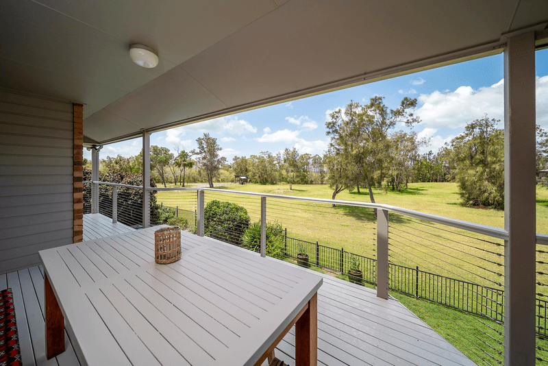 48 Beach Drive, BURRUM HEADS, QLD 4659