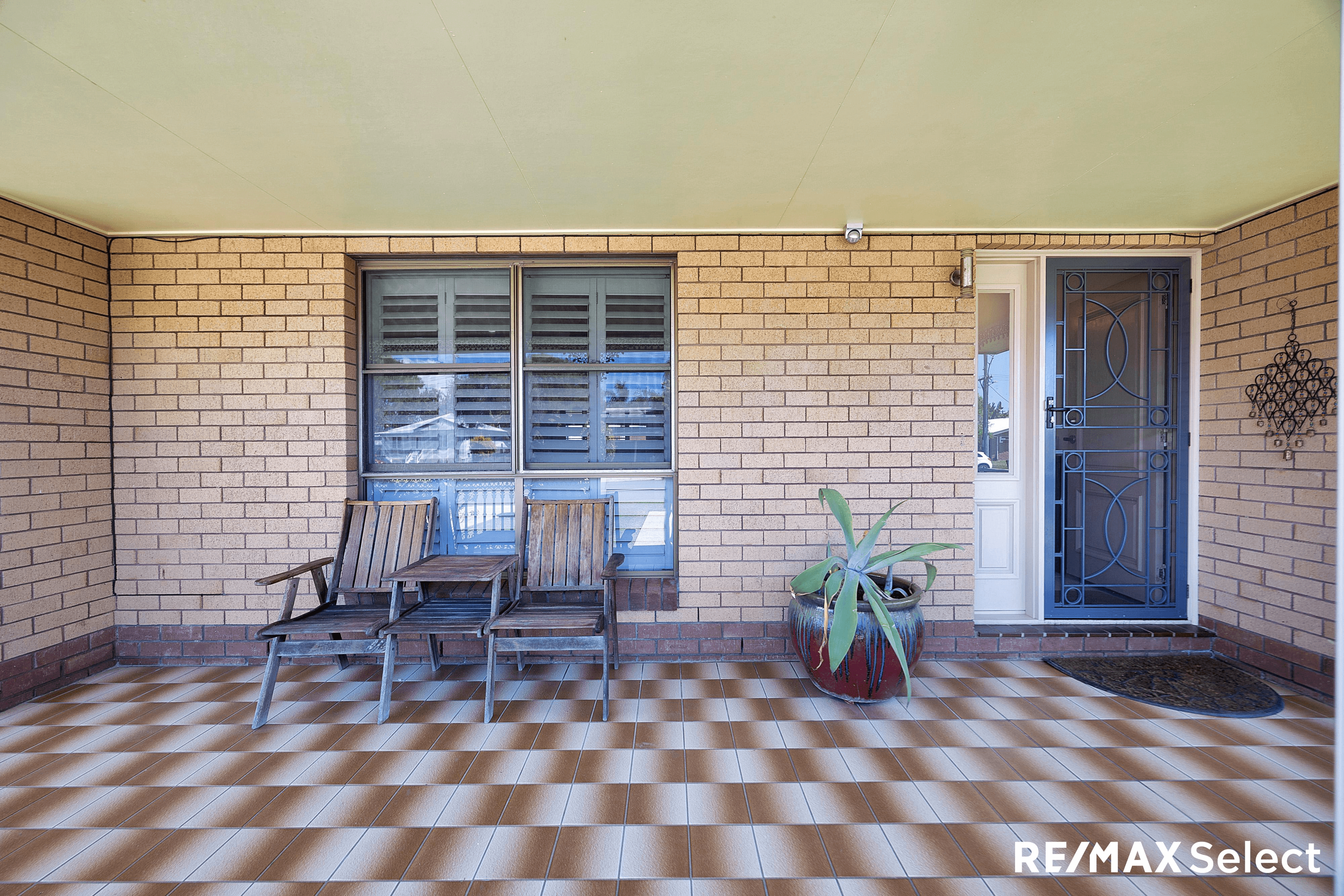 34 Hume Street, WEST MACKAY, QLD 4740