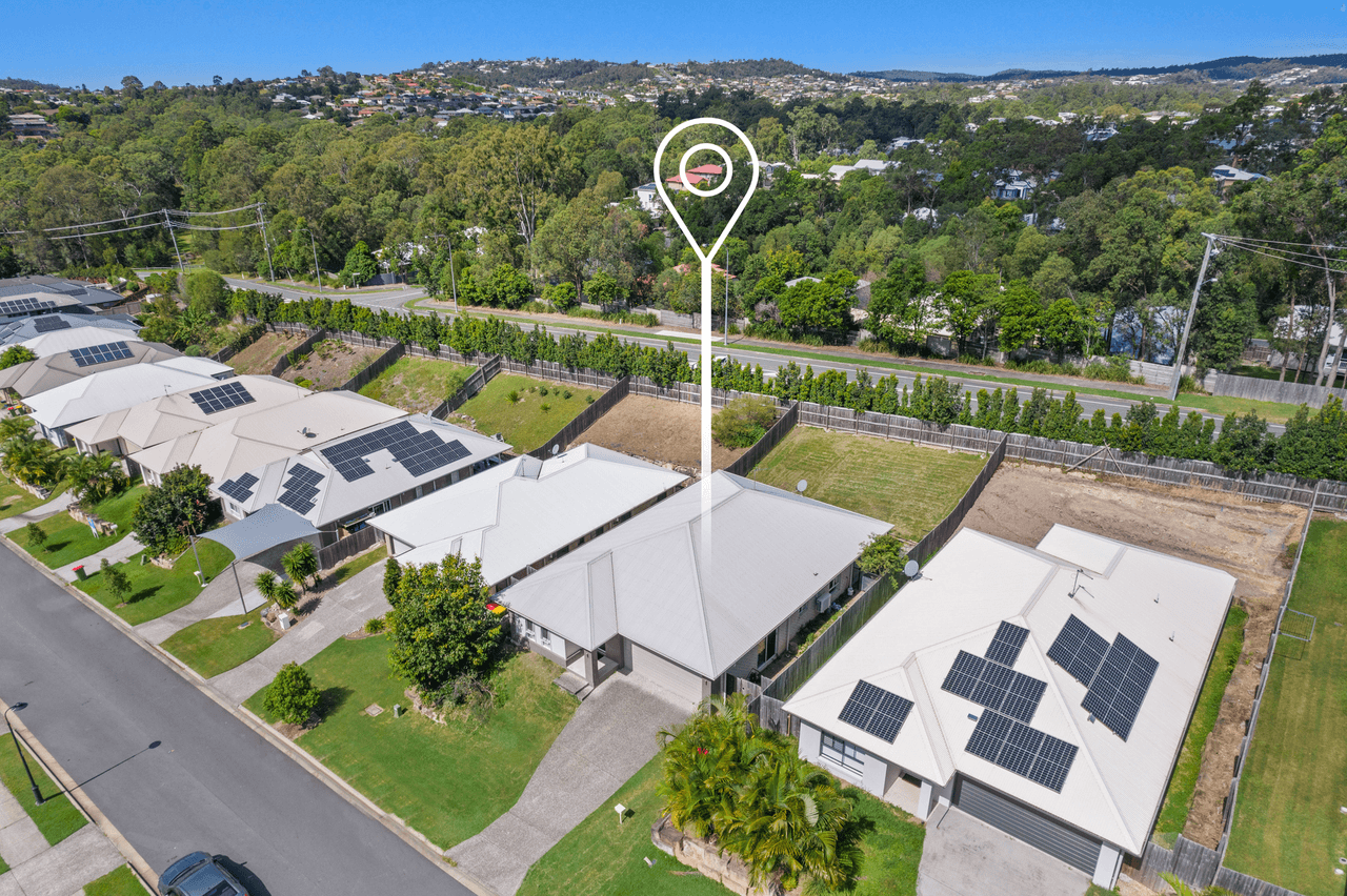 9 sturt Street, OXENFORD, QLD 4210