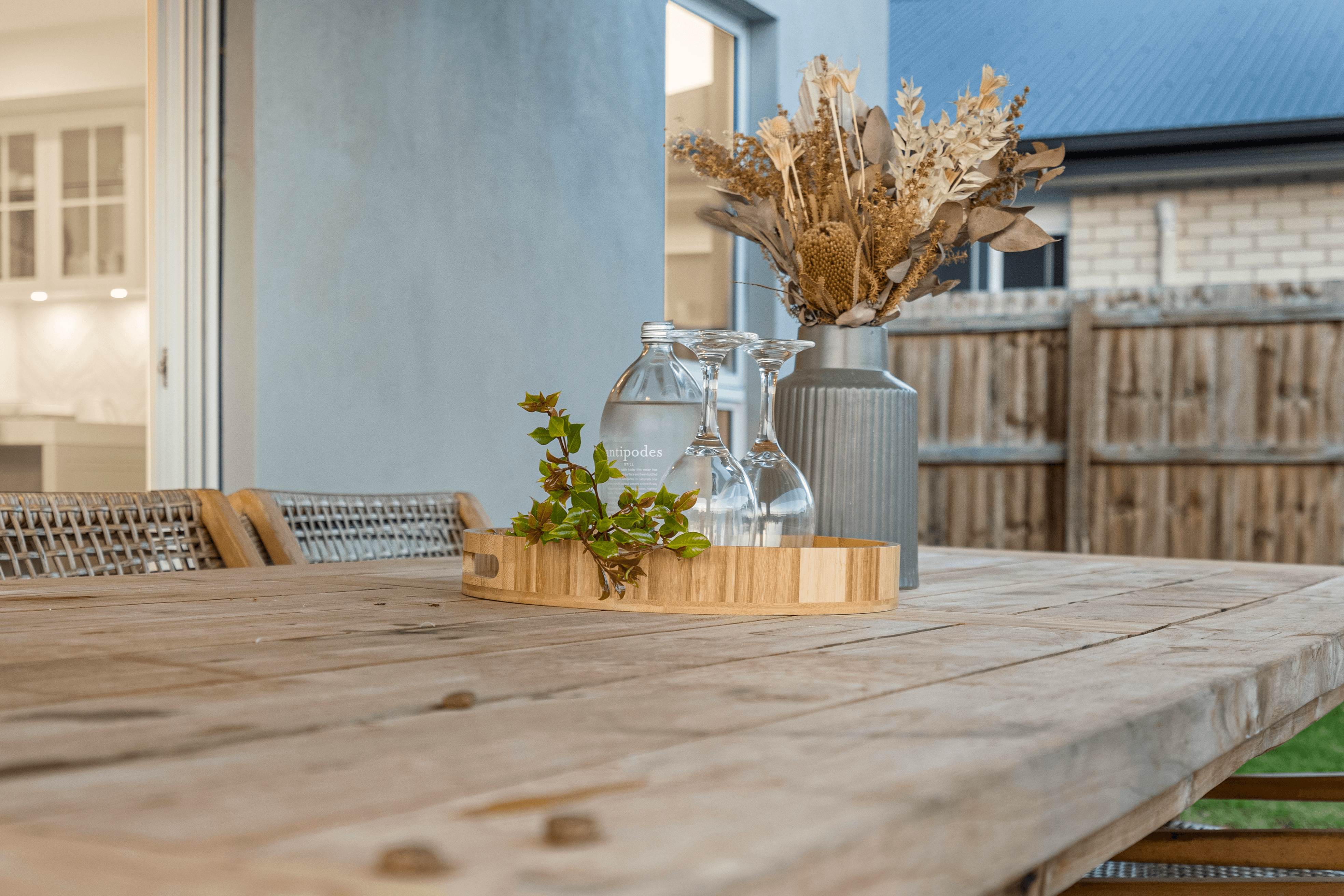 2 Burton Court, LOGAN RESERVE, QLD 4133