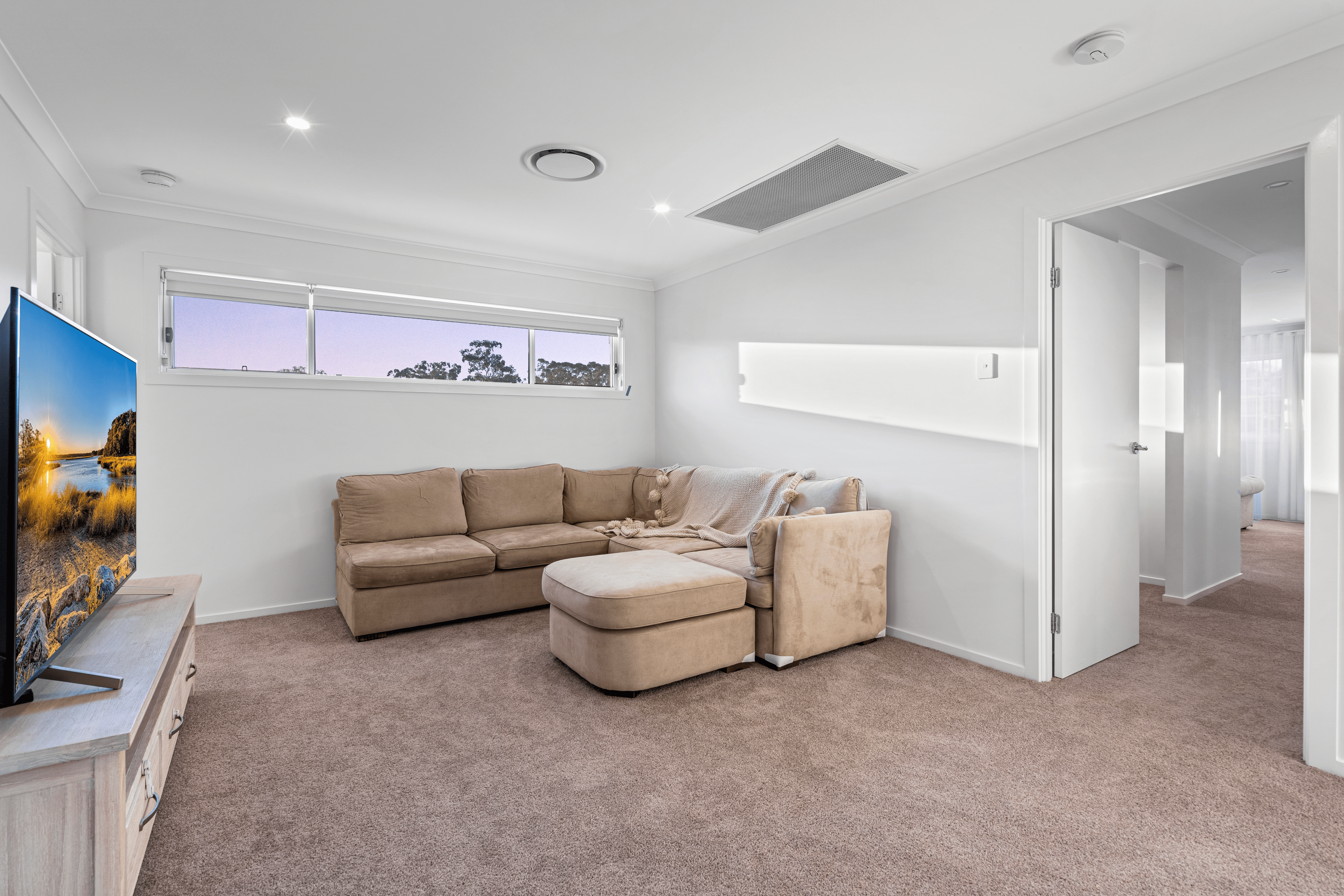 2 Burton Court, LOGAN RESERVE, QLD 4133