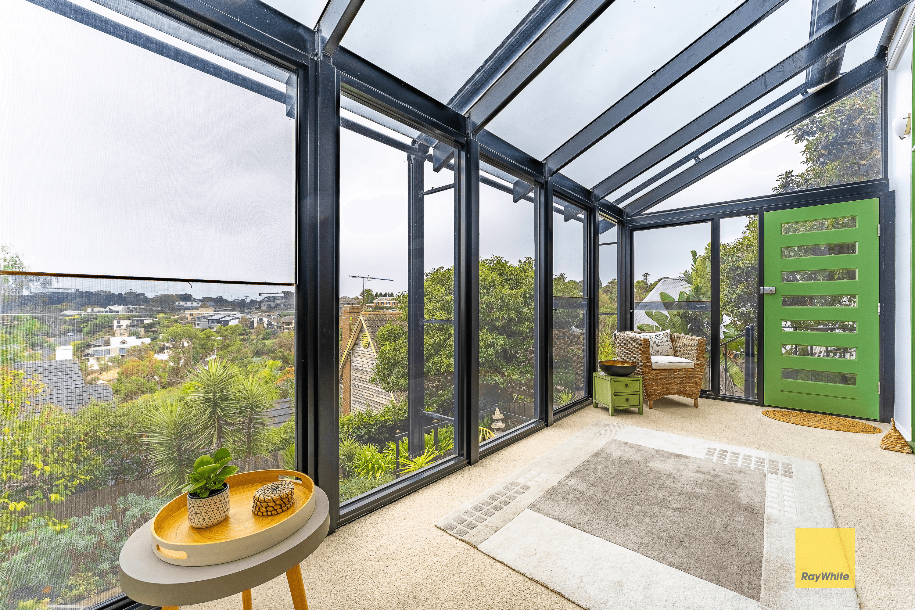 1/7 Chesterfield Court, NEWTOWN, VIC 3220