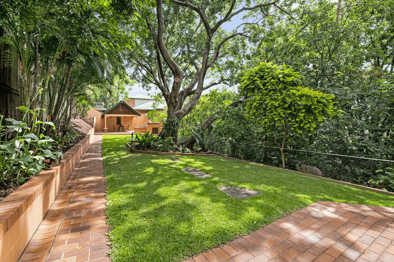 10 Waterworks Road, RED HILL, QLD 4059