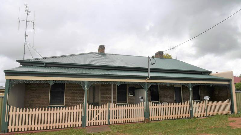 58-60 Gisborne Street, WELLINGTON, NSW 2820