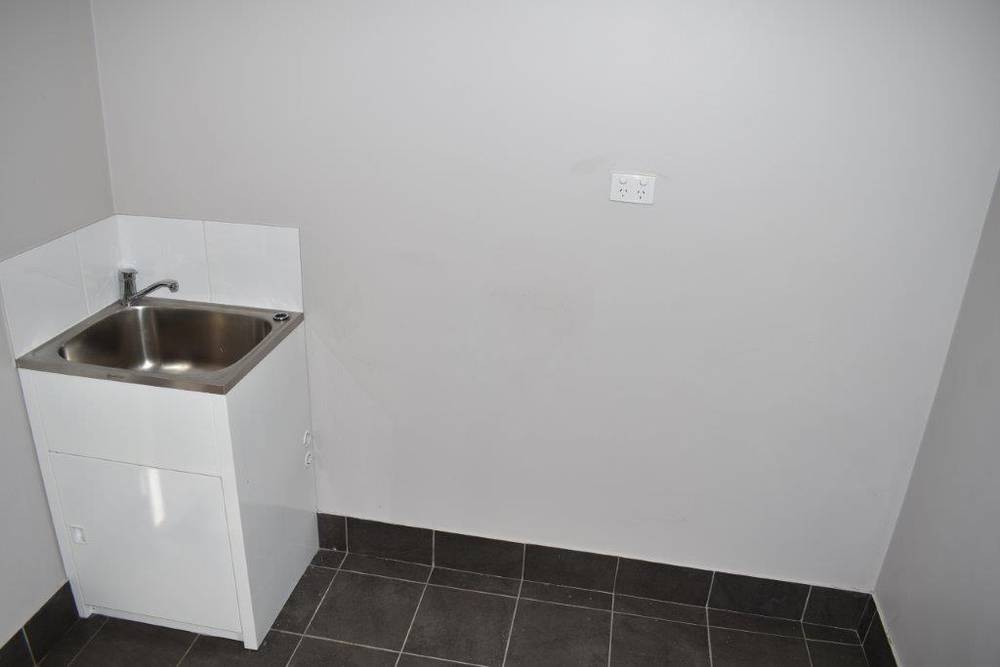 58-60 Gisborne Street, WELLINGTON, NSW 2820