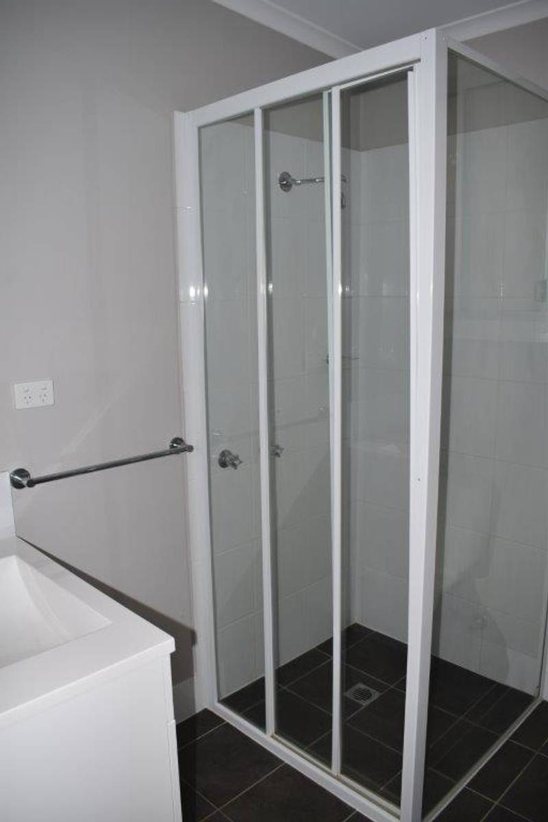 58-60 Gisborne Street, WELLINGTON, NSW 2820