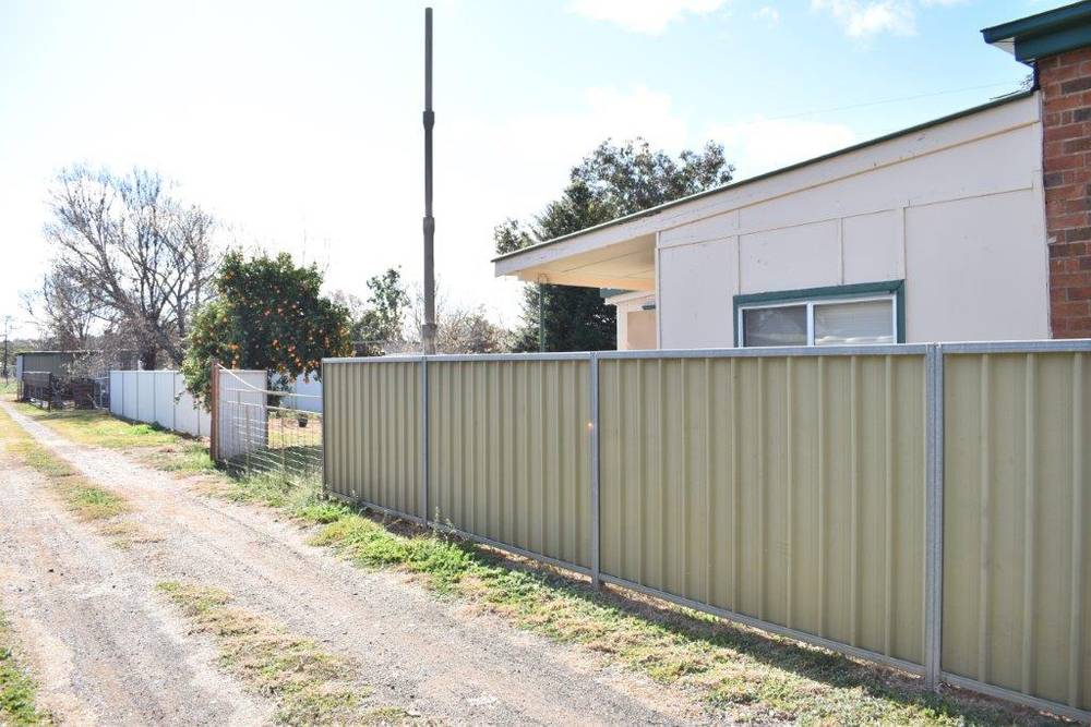 58-60 Gisborne Street, WELLINGTON, NSW 2820