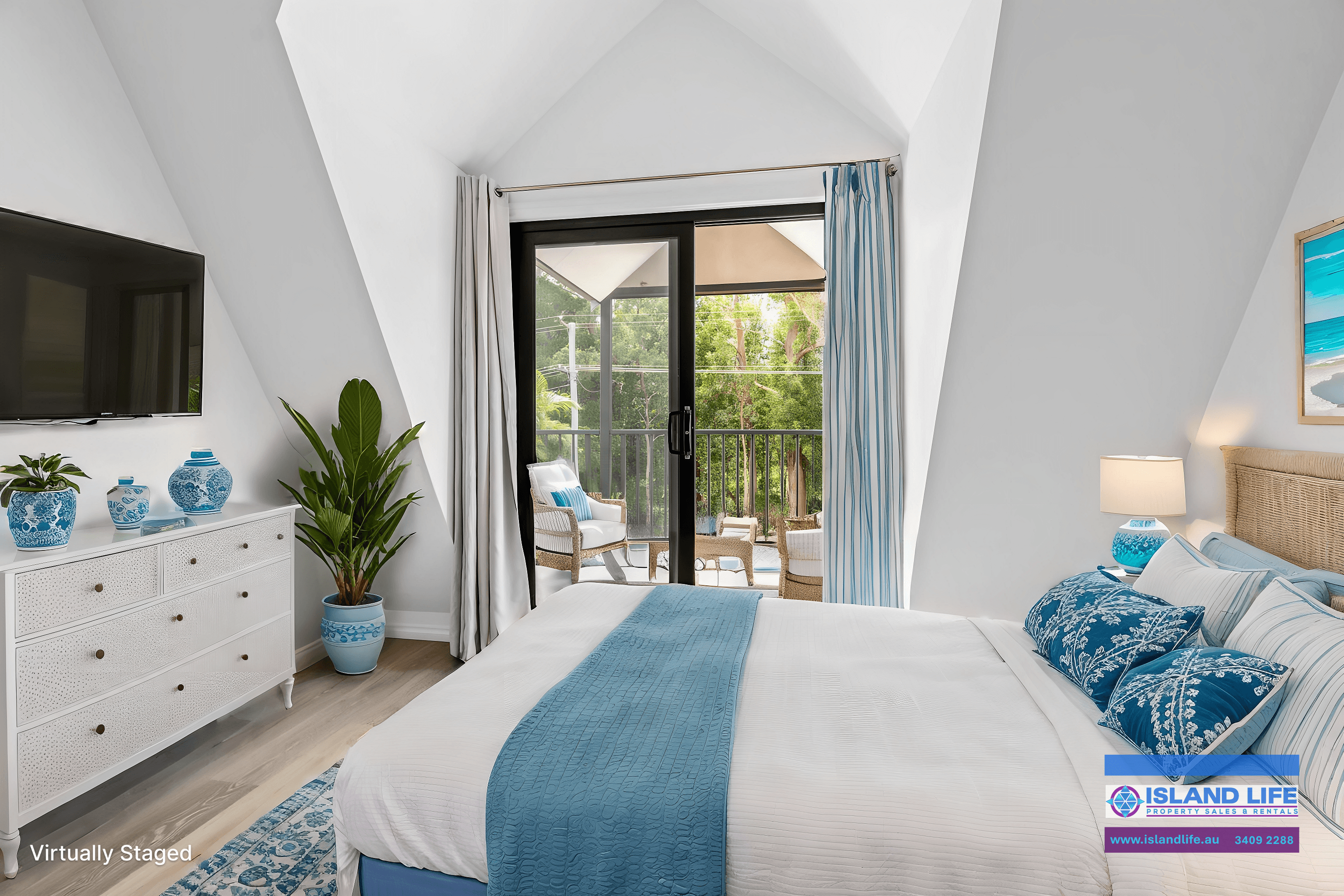 28 Kings Road, RUSSELL ISLAND, QLD 4184