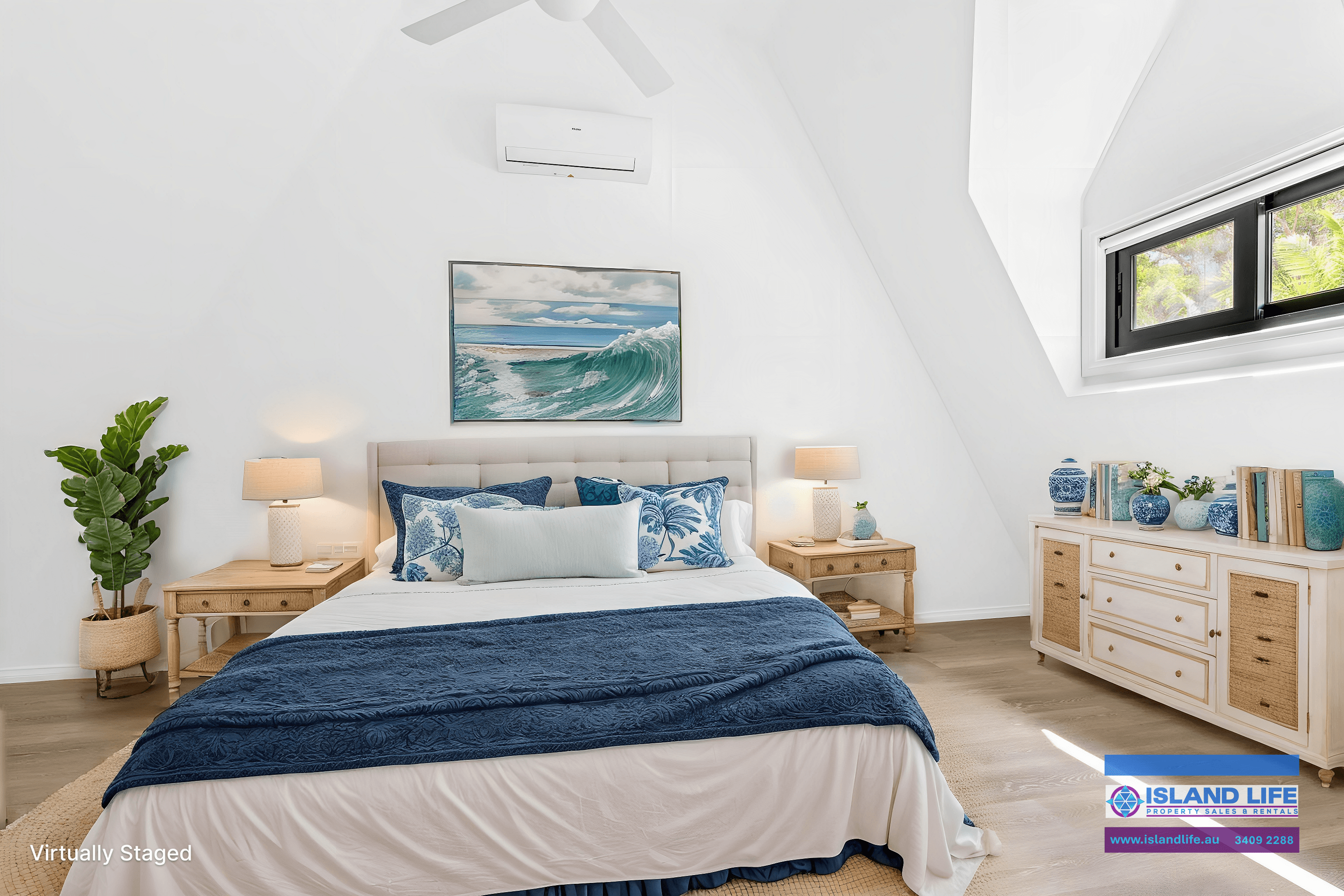28 Kings Road, RUSSELL ISLAND, QLD 4184