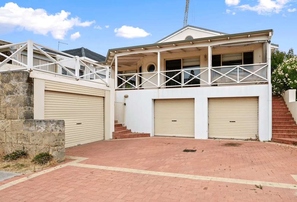 176 West Coast Highway, Scarborough, WA 6019