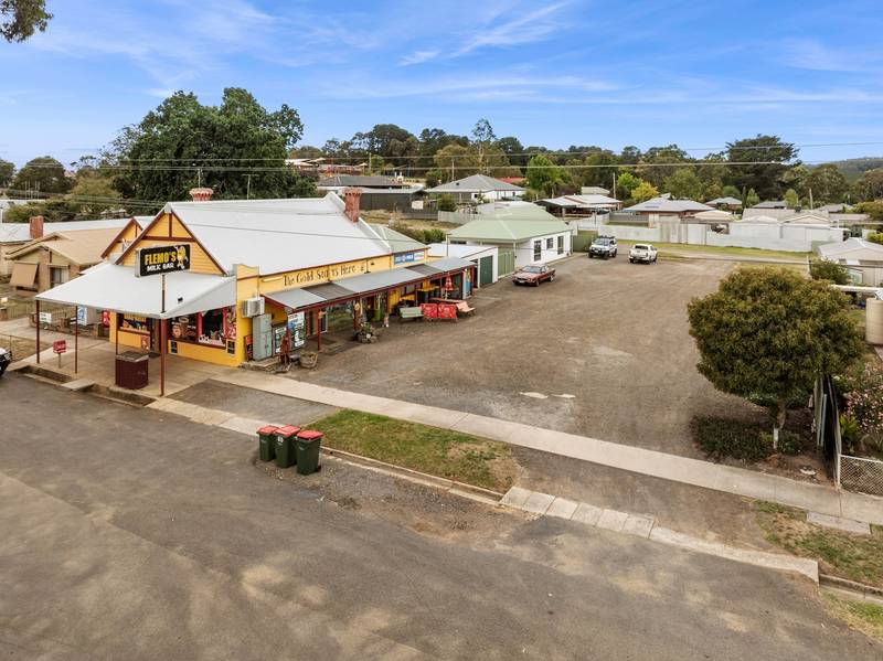85 Clunes Road, Creswick, VIC 3363