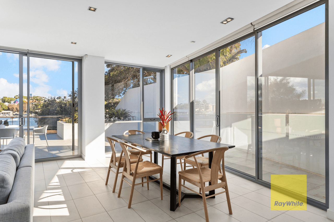 7/2 Doepel Street, NORTH FREMANTLE, WA 6159