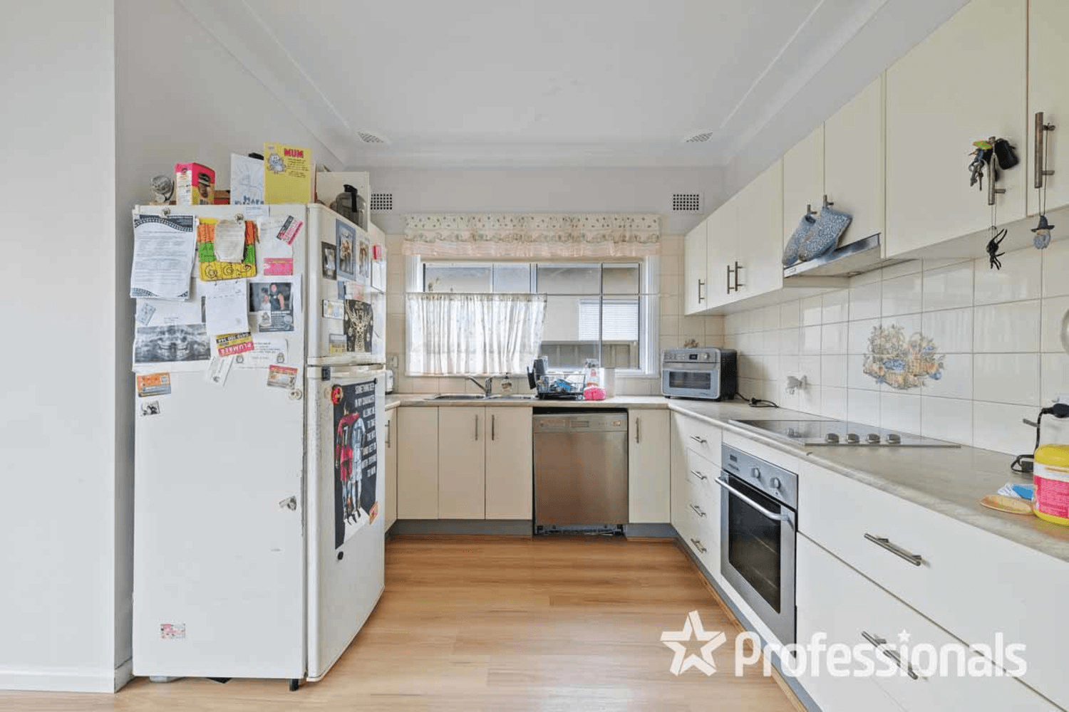 24 Cam Street, Cambridge Park, NSW 2747