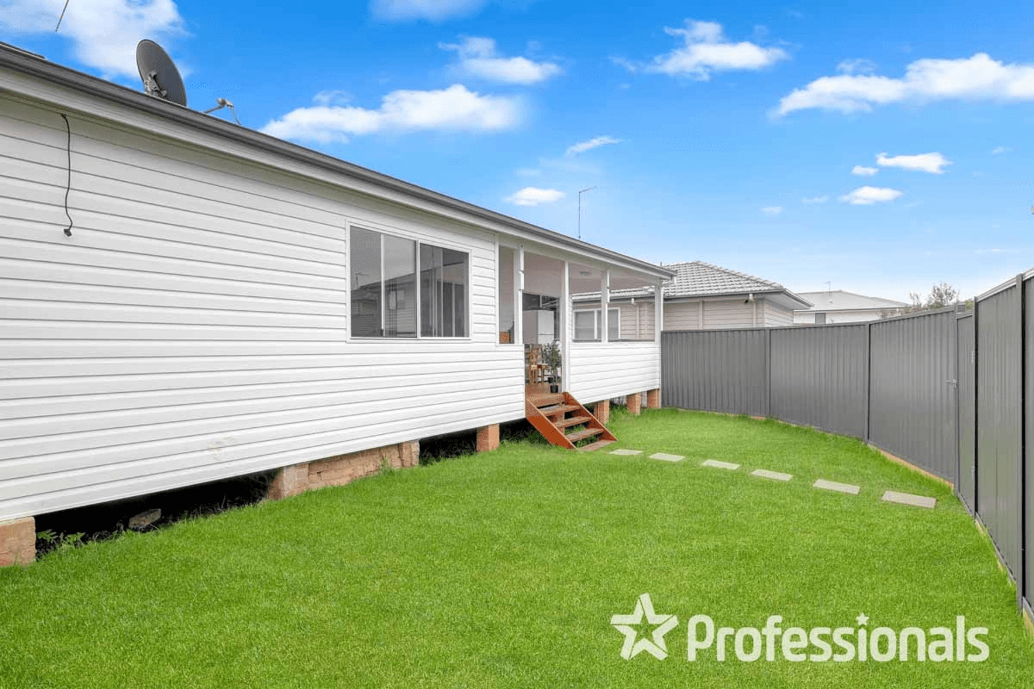24 Cam Street, Cambridge Park, NSW 2747