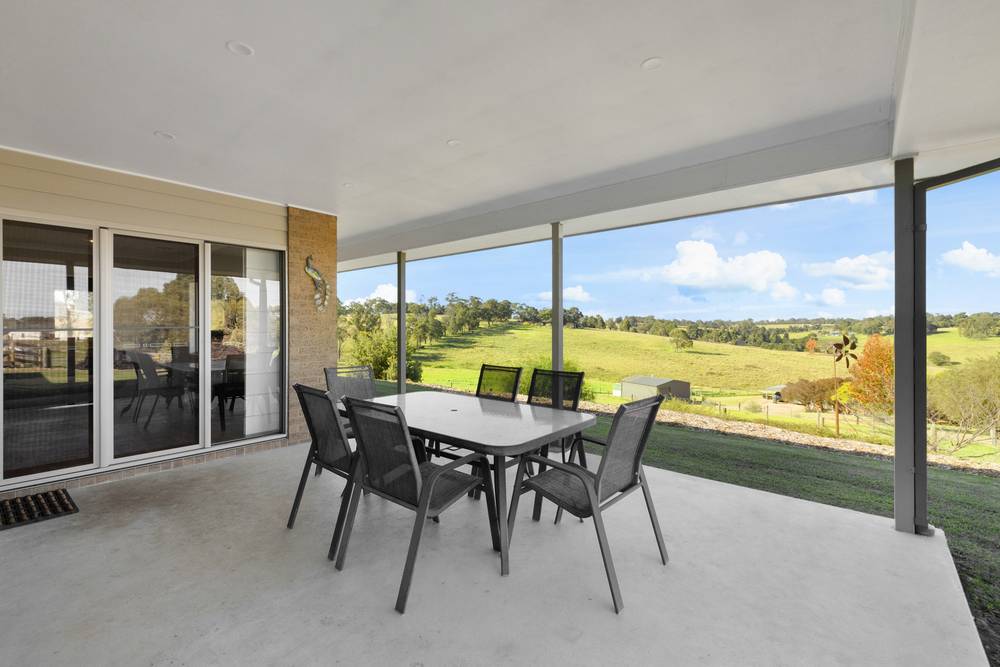 17 Ronwin Court, Granite Rock, VIC 3875
