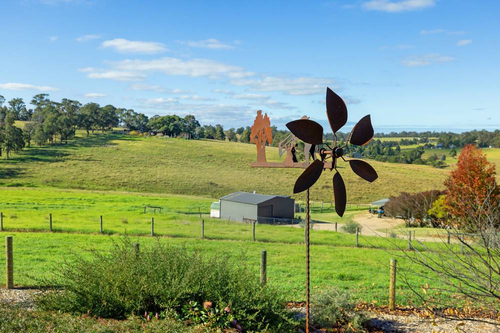 17 Ronwin Court, Granite Rock, VIC 3875