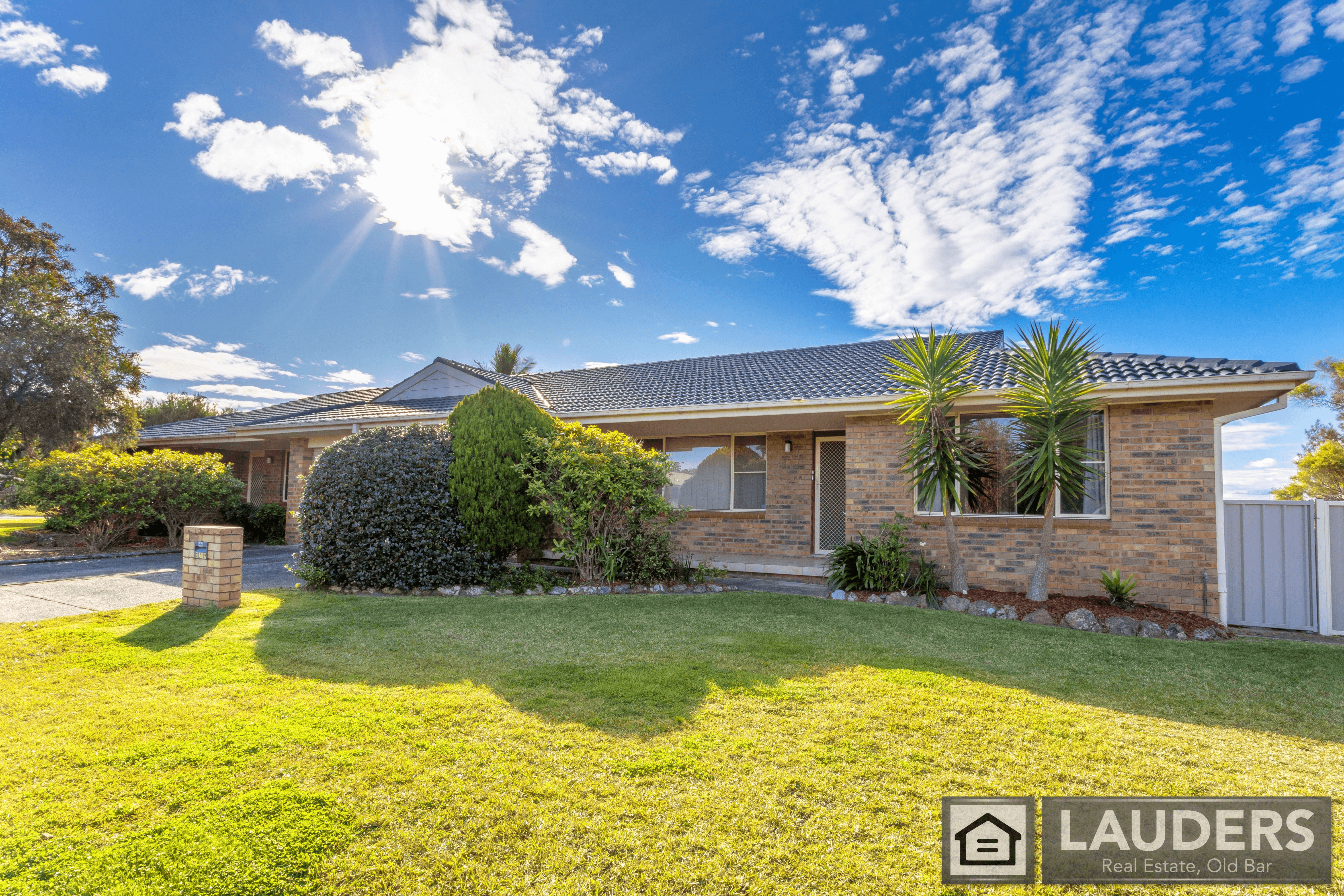 2/19 Suni Drive, Old Bar, NSW 2430