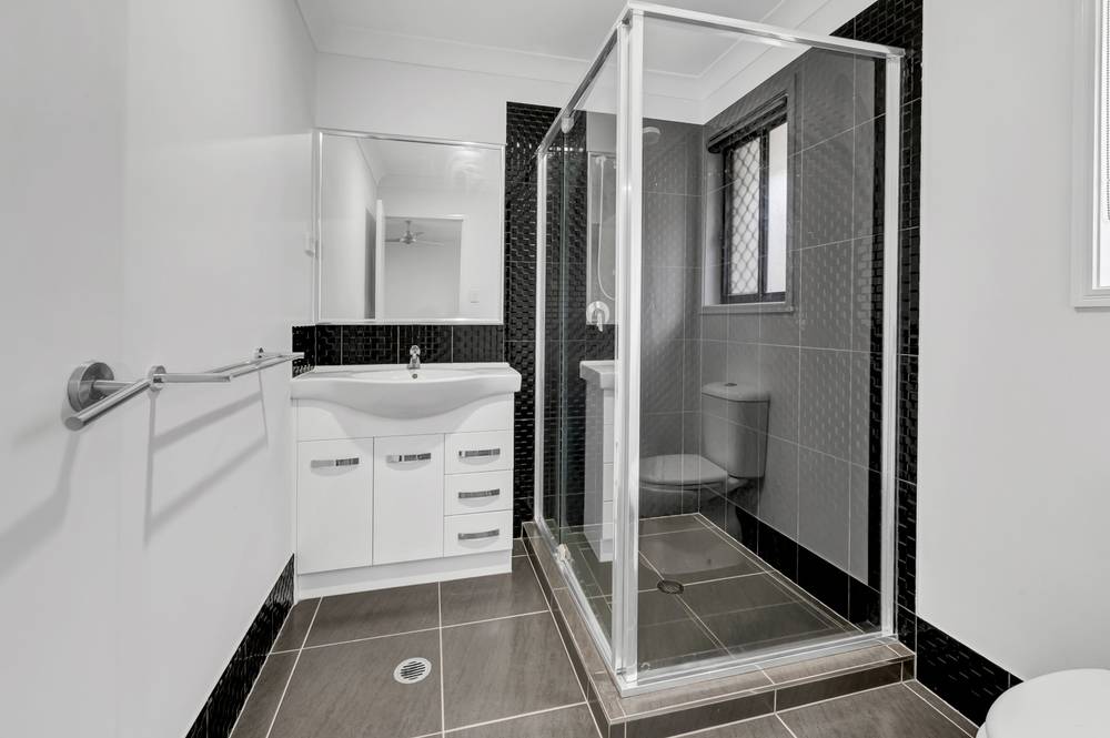 3 Cudmore Street, PIMPAMA, QLD 4209