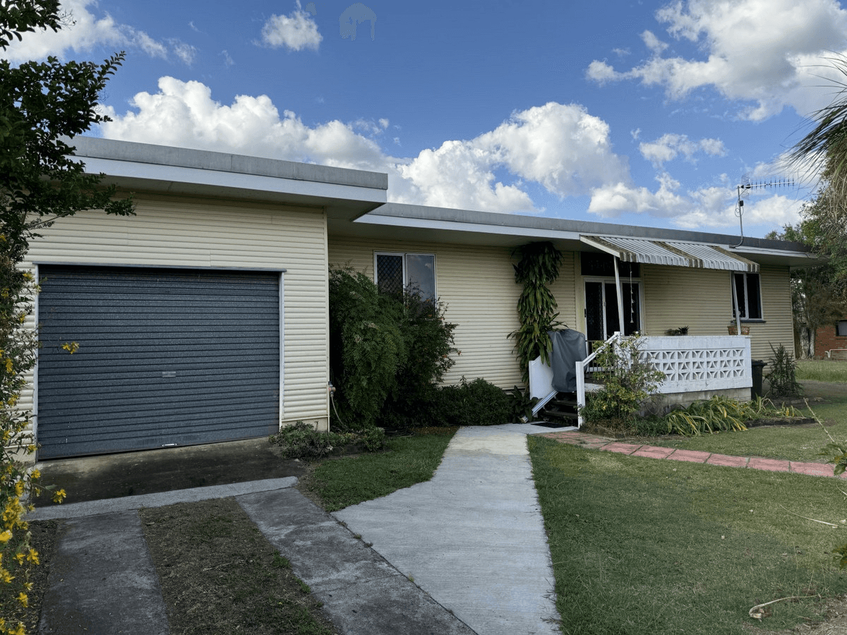 26 Mouatt Street, Monto, QLD 4630