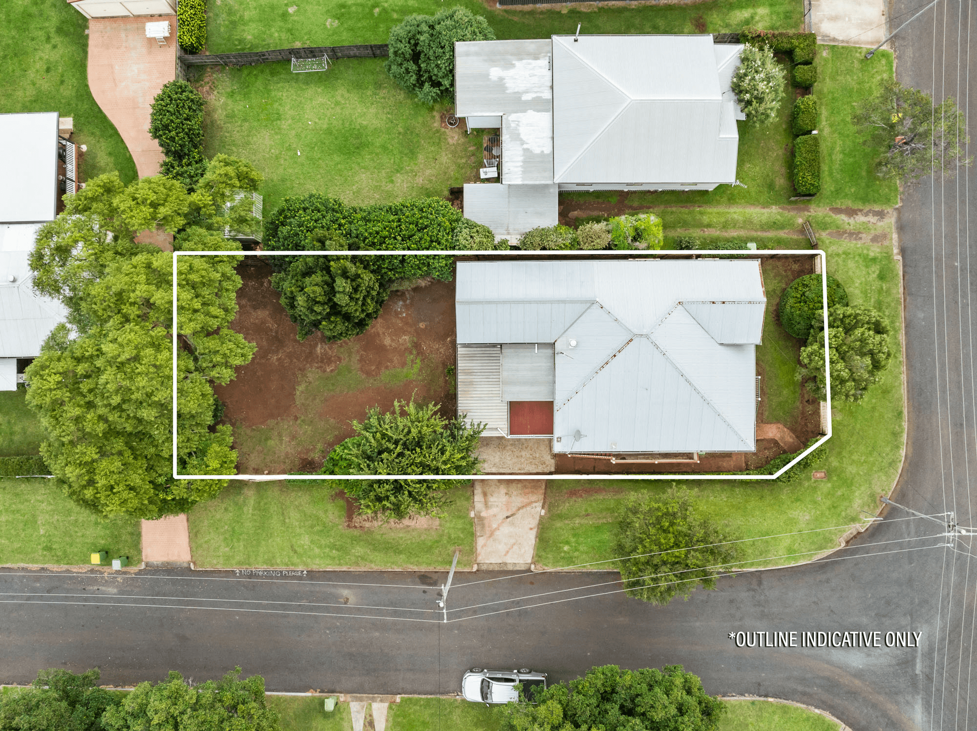 12 Lochel Street, Mount Lofty, QLD 4350
