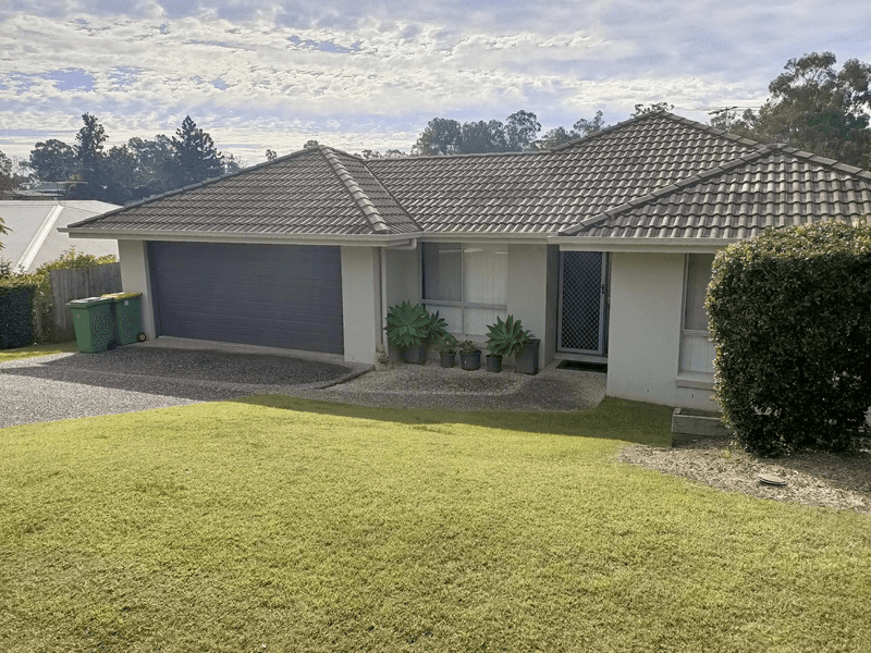 41 Eric Drive, BLACKSTONE, QLD 4304