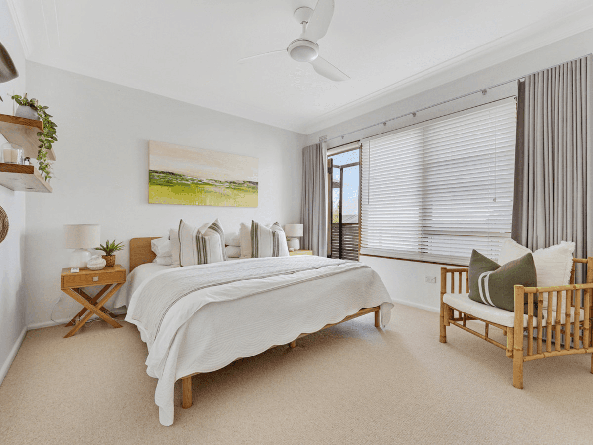 100 Wakehurst Parkway, ELANORA HEIGHTS, NSW 2101