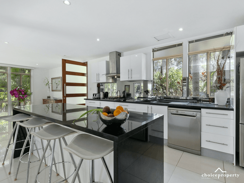 107 DUKE Road, DOONAN, QLD 4562