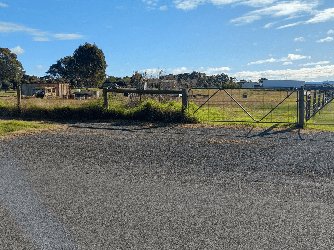 73 Ives Road, LINDENOW SOUTH, VIC 3875