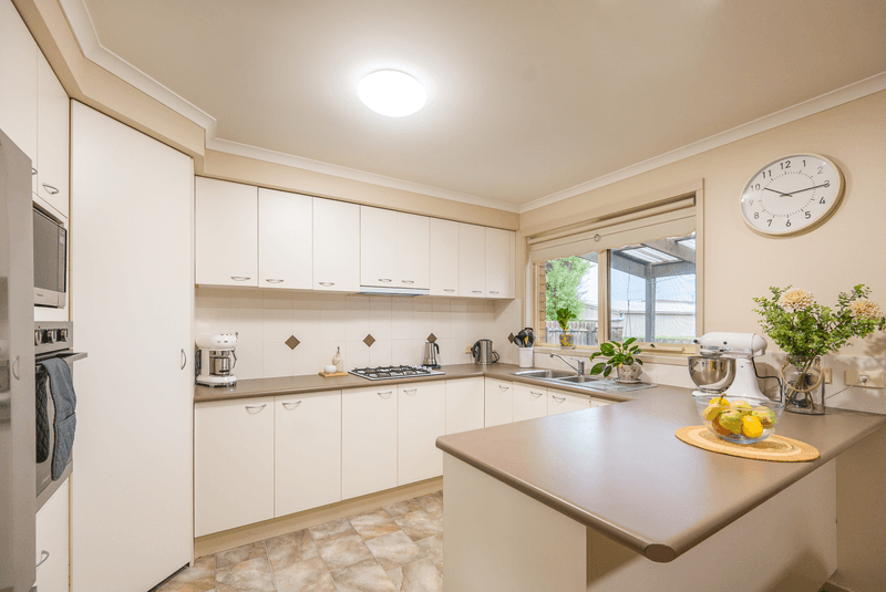 2/3 Toal Drive, WARRNAMBOOL, VIC 3280