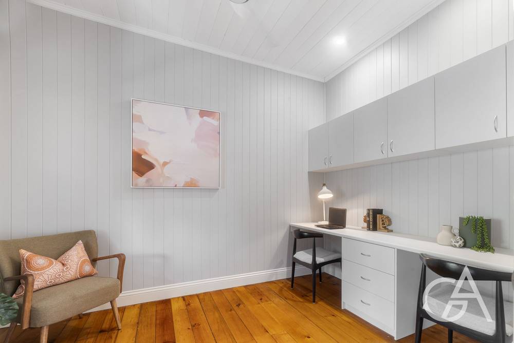 21 Ewart Street, HIGHGATE HILL, QLD 4101