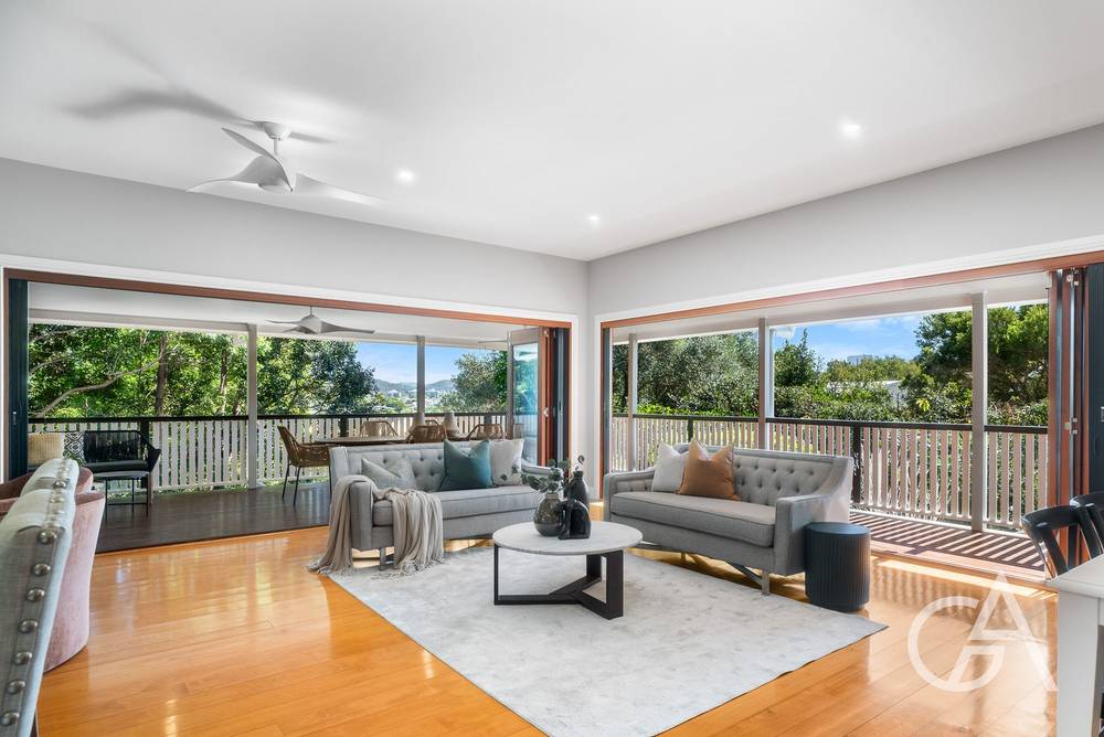 21 Ewart Street, HIGHGATE HILL, QLD 4101