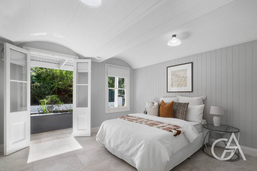 21 Ewart Street, HIGHGATE HILL, QLD 4101