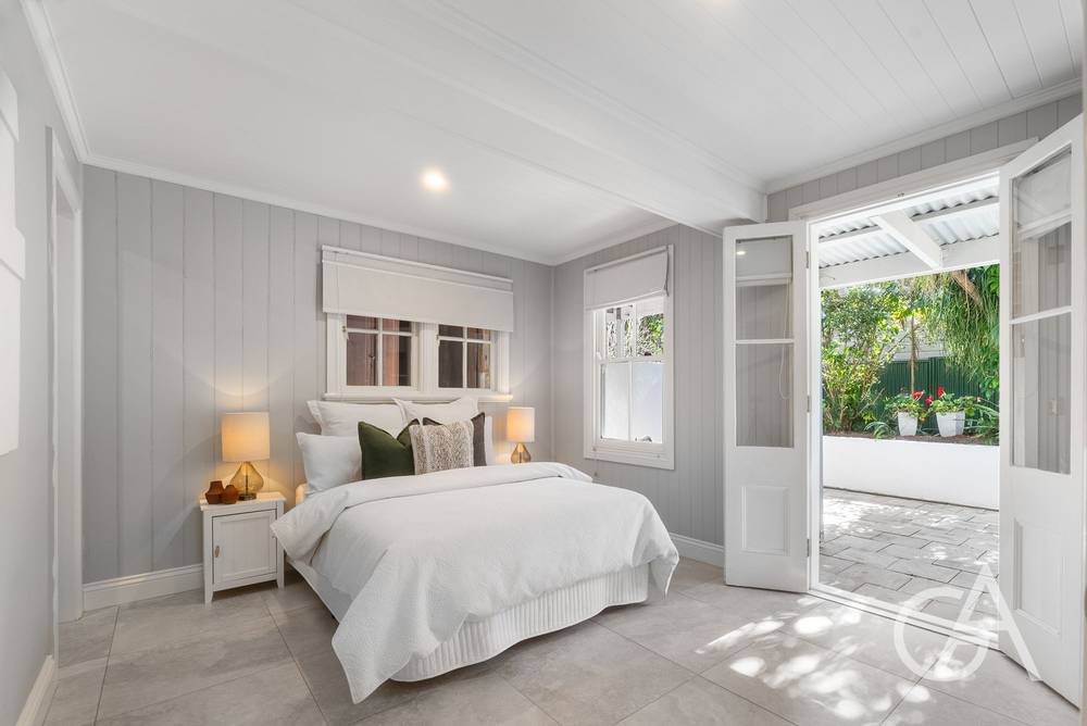 21 Ewart Street, HIGHGATE HILL, QLD 4101